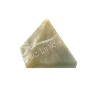 Polished Smooth Aquamarinte Pyramid