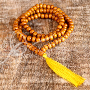 Wood Enhance with Sandalwood Oil Japamala