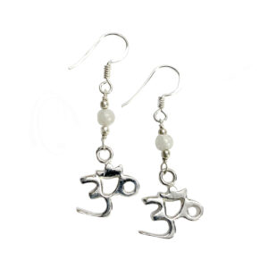 STERLING SILVER - EARRINGS OM RAINBOW MOONSTONE 2"
