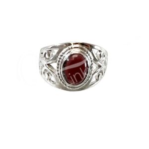 STERLING SILVER - RING, ADJUSTABLE OVAL JALI GARNET