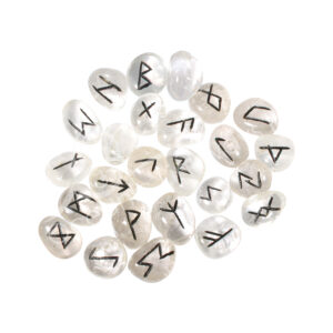 RUNE SET - CRYSTAL QUARTZ 18-22 MM