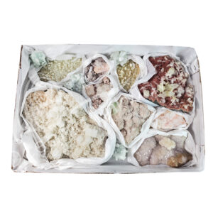 SPECIMEN - ZEOLITE FAMILY 2-8"