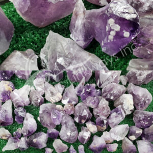 POINT - AMETHYST WITH INCLUSIONS (LOT #12) 1-4"