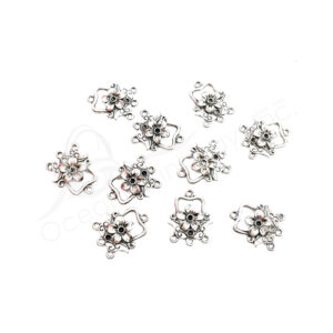 (CLOSE OUT) BEADS - METAL FLOWER IN SETTING WITH 3 LOOPS AT BOTTOM (PK 10) 2.5 CM L X 2 MM T