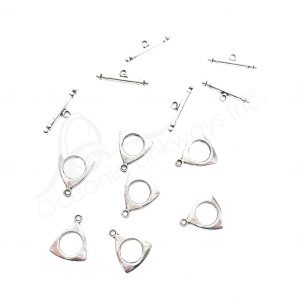 (CLOSE OUT) BEADS - METAL TRIANGLE TOGGLE CLASP (PK 50 PAIRS) 1.5 CM W X 1 MM T