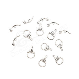 (CLOSE OUT) BEADS - METAL TOGGLE CLASP WITH LEAVES (PK 100 PAIRS) 11 MM W X 1 MM T