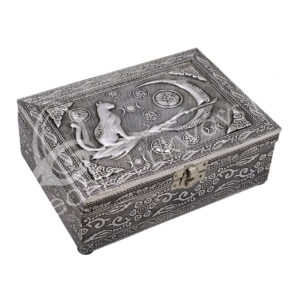 BOX - METAL CAT & BROOM EMBOSSED 5 X 7"