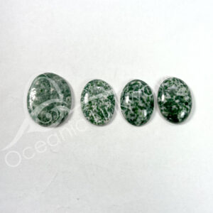 (CLOSE OUT) CABOCHON - JADE, RICH 30-35 MM L