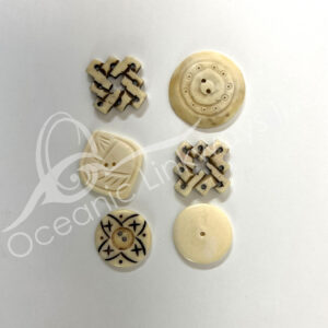 (CLOSE OUT) BUTTONS - BONE MIXED SHAPES (PK 6) 1-1.5"L