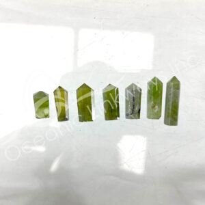 (CLOSE OUT) POINT - GARNET, GREEN (GROSSULARITE) (PK 5) 0.5-2"