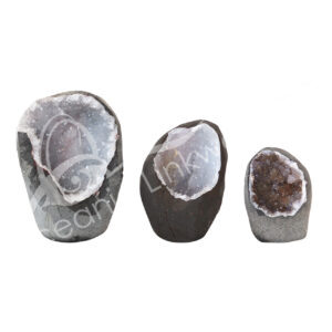 GEODE - APOPHYLLITE 3-6"